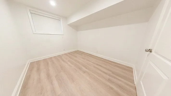 Rented by ISRAEL A Burns, LREB | media 34