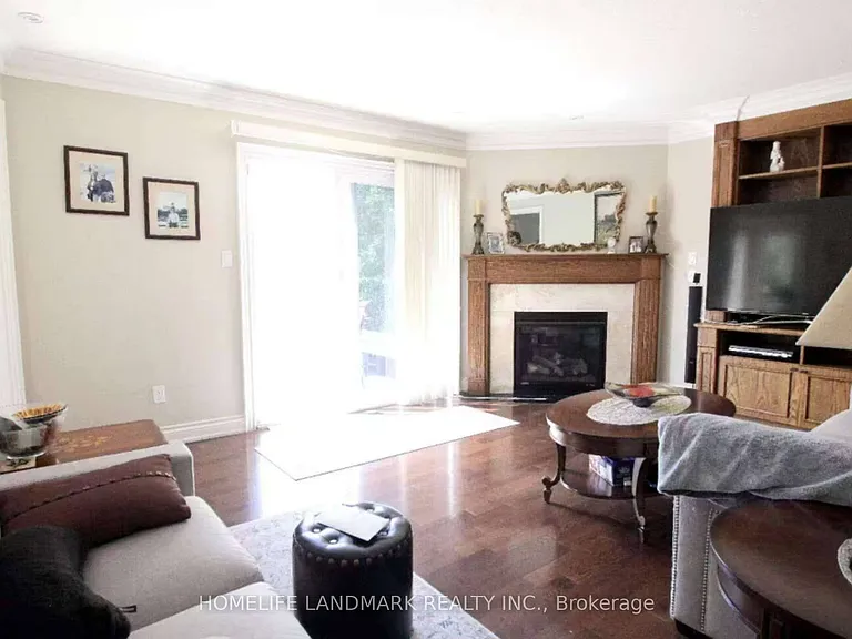 54 Castleridge Dr #MAIN — Photo 9