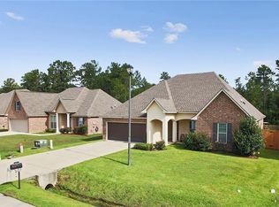 2012 Thomas Dr, Covington, LA 70435