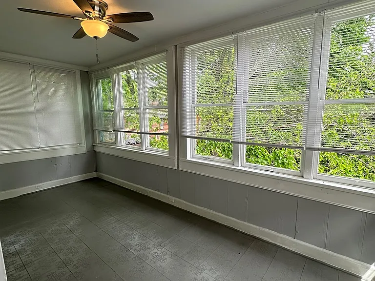 6049 McPherson Ave — Photo 9