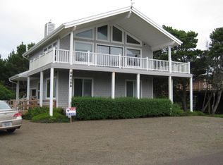 26485 Beach Dr, Rockaway Beach, OR 97136