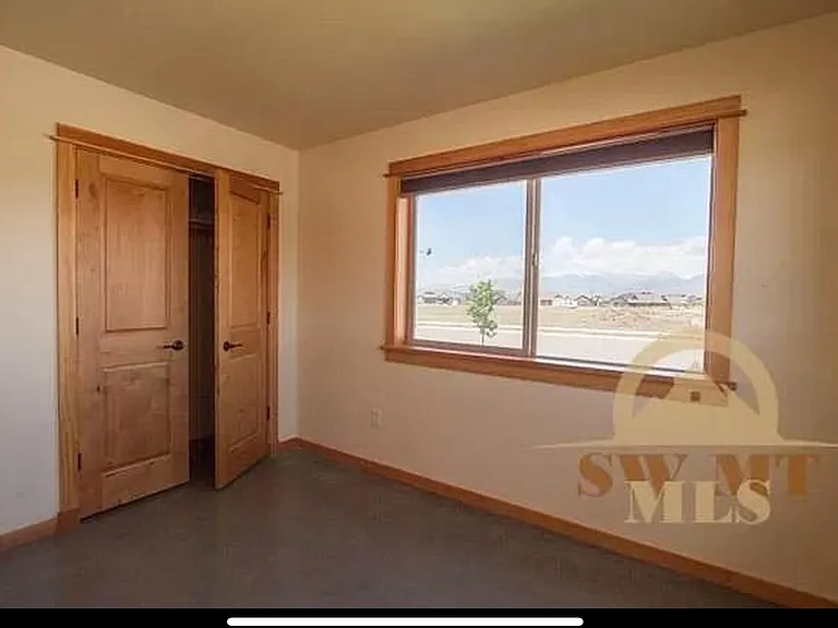 4020 Annie St — Photo 15