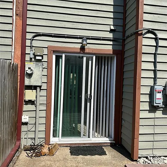 1409 Northface Ct — Photo 29
