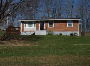 4818 Catawba Rd, Troutville, VA 24175