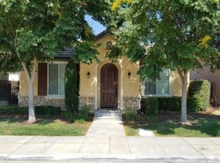 3875 Richmond Ave, Clovis, CA 93619