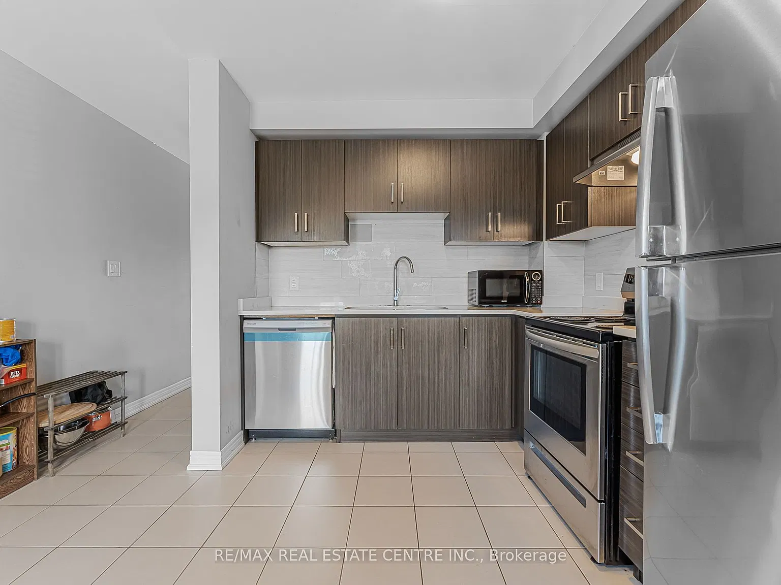 5 bed, $799 — Photo 4