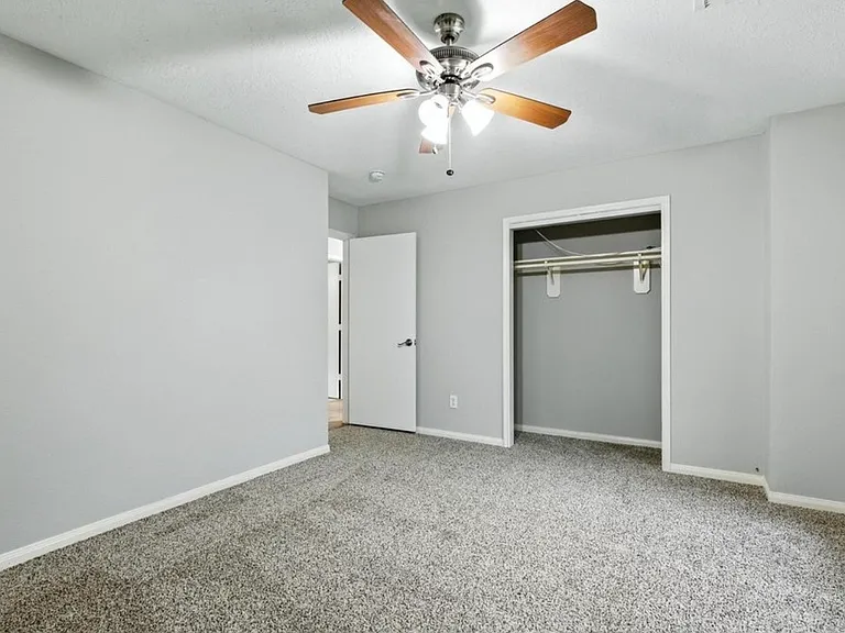 4127 Great Forest Ct — Photo 17