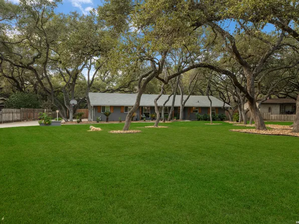 207 Zornia Dr., Castle Hills, TX 78213