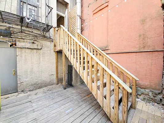 Rented by Brighton Management | media 2