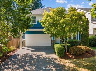 817 S 7th Ave SW, Olympia, WA 98512