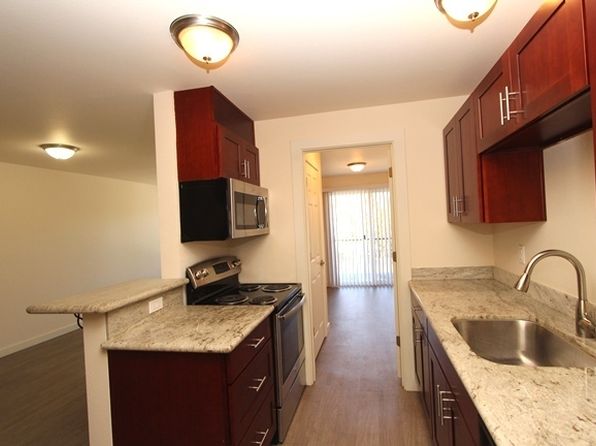 2501 Thorndyke Ave W #303