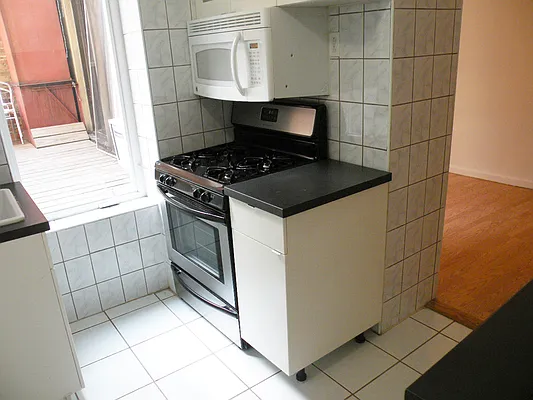 Rented by Site Realty Services | media 61