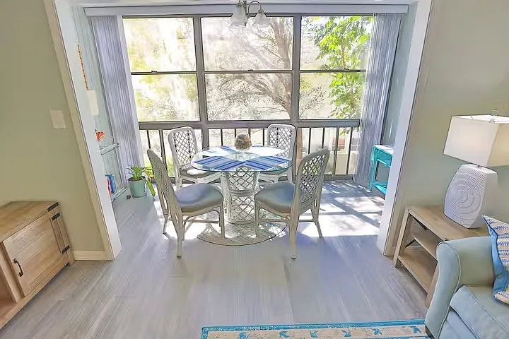 116 Vista Hermosa Cir #206 — Photo 6