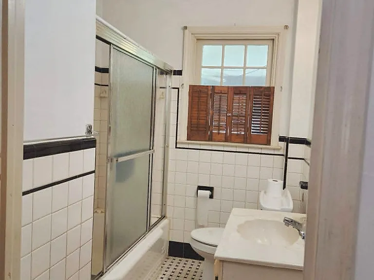 110 W Wayne Ave — Photo 2