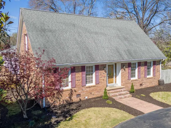 710 Harbert Dr, Savannah, TN 38372