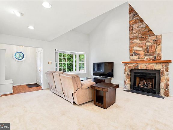 5th image of 1500 Salaway Ct