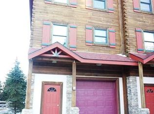 20 Loggers Ln, Slatyfork, WV 26291