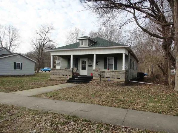 208 N 12th St, Clinton, IN 47842