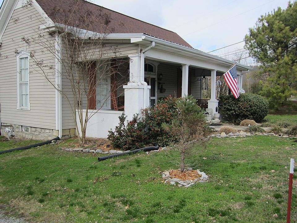 2nd image of 510 Lincoln Ave N