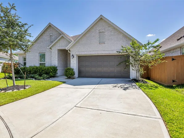 13213 Harbor Point Dr, La Marque, TX 77568