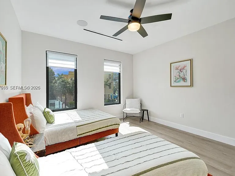 1101 NE 16th Ter #Townhouse 1 — Photo 34