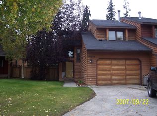 10630 Commodore Dr, Anchorage, AK 99507