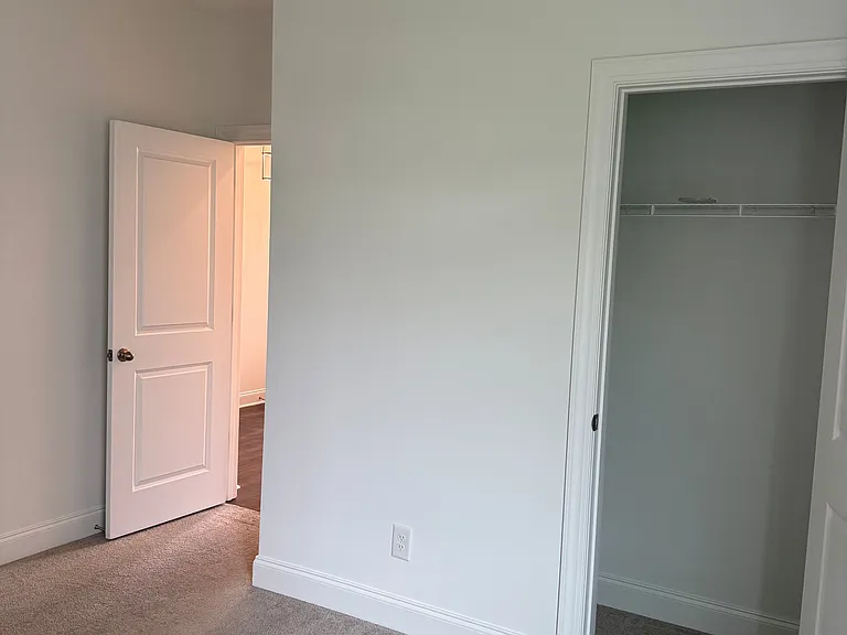 3711 Shady Forest Dr — Photo 17