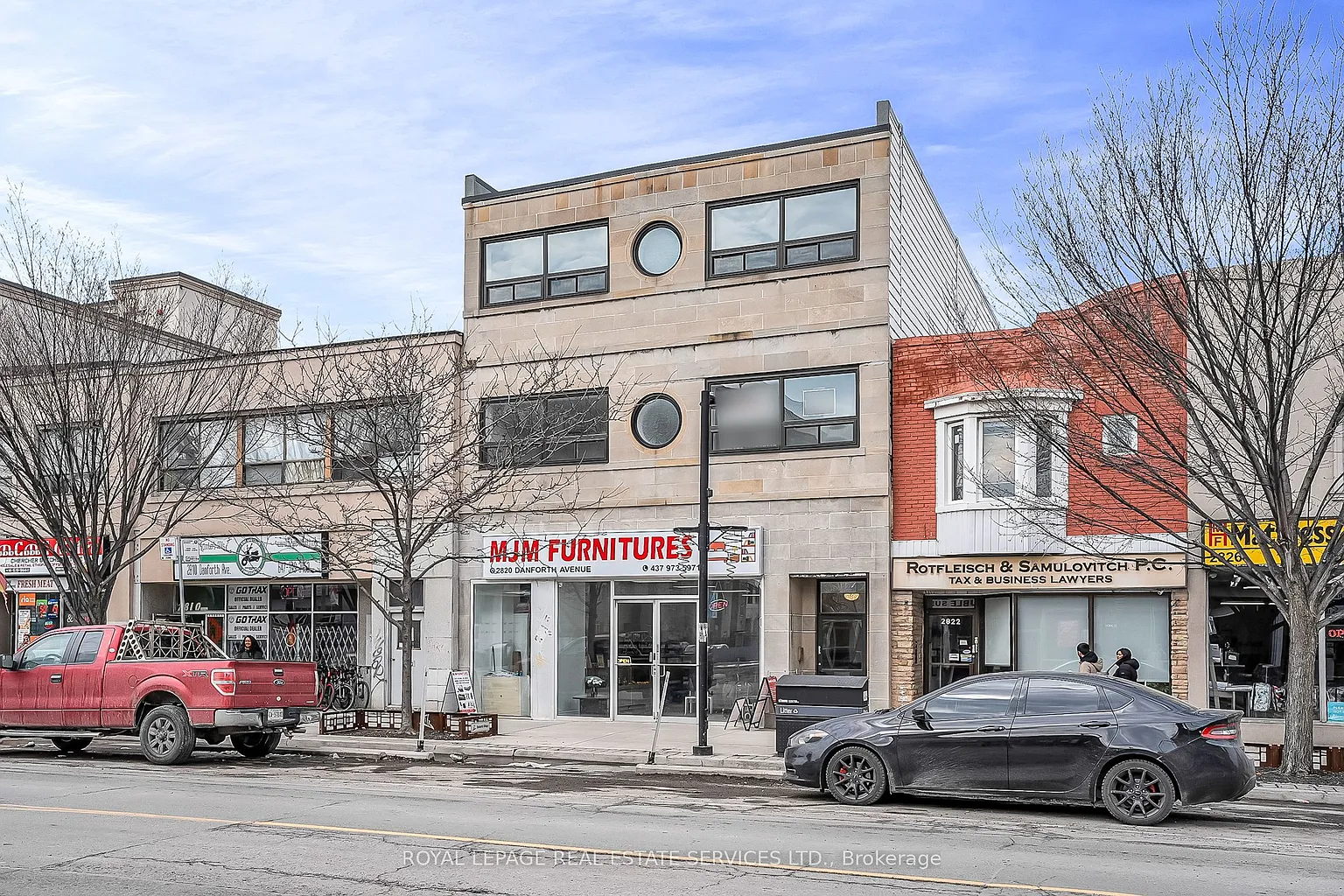 2820 Danforth Ave #301 photo 1