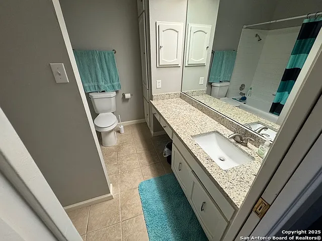 2811 Woodbury Dr #201 — Photo 14
