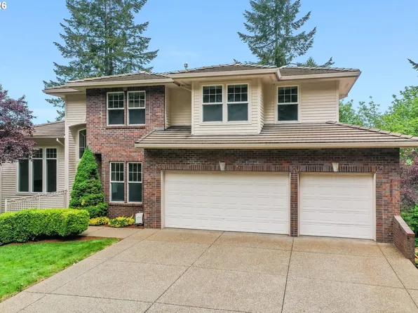 17273 SW Soren Ct, Beaverton, OR 97007