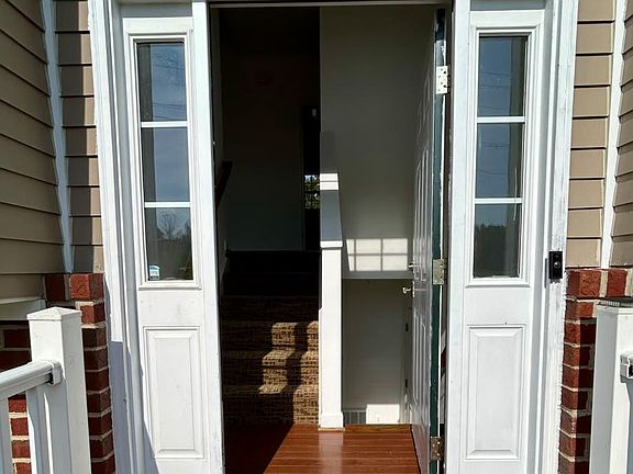 3rd image of 4499 Richards Fort Ln