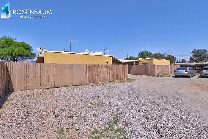 2 bed, 2.0 bath, 800 sqft, $1,100 — Photo 3