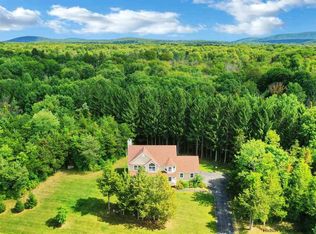 7 Waring Ln, New Paltz, NY 12561