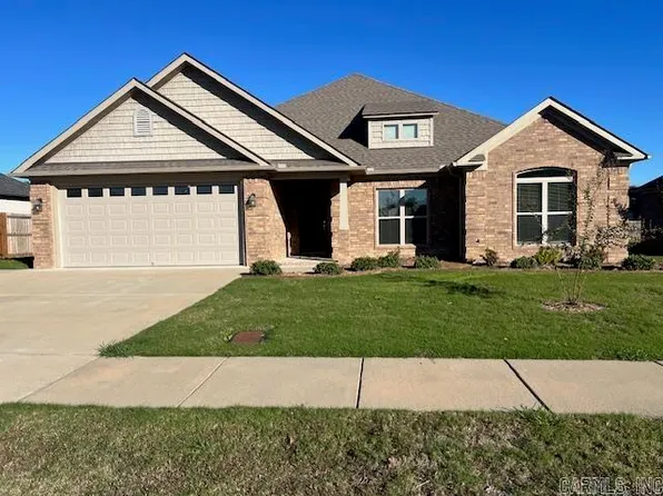 1635 Sylar Cir, Conway, AR 72034