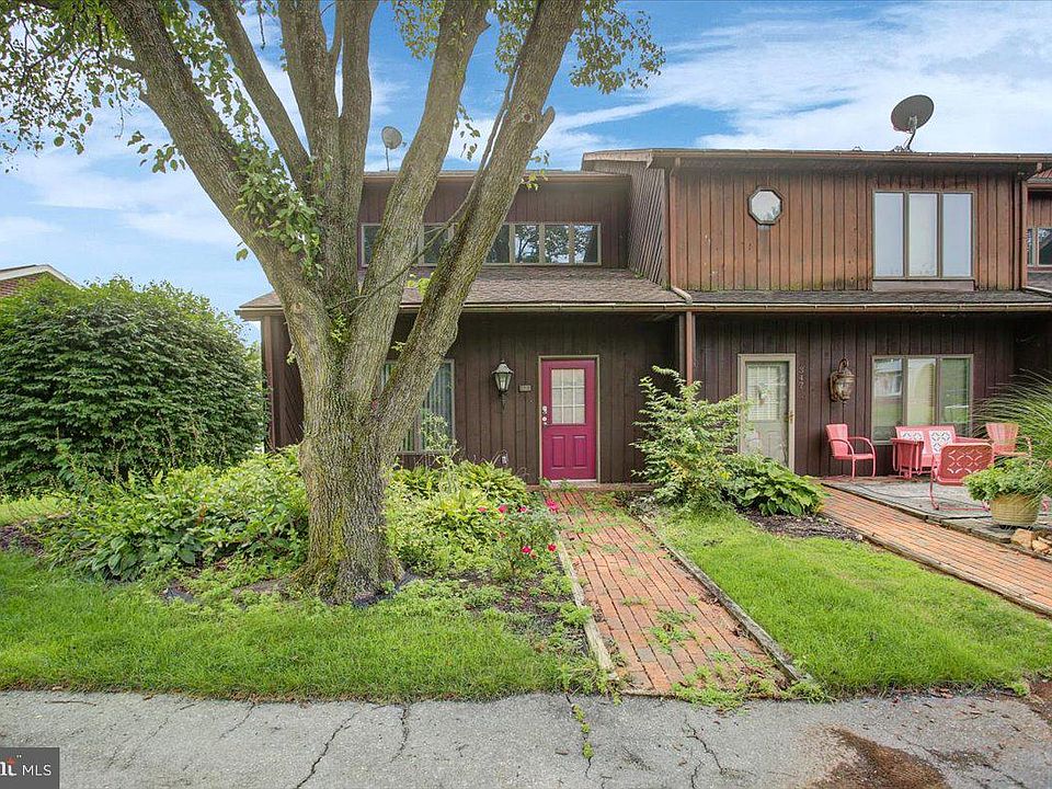 1st image of 351 Stonegate Ct