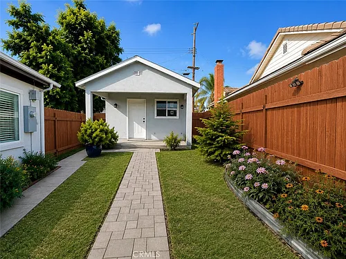 1609 W Badillo Adu Bay #ADU Photo 1