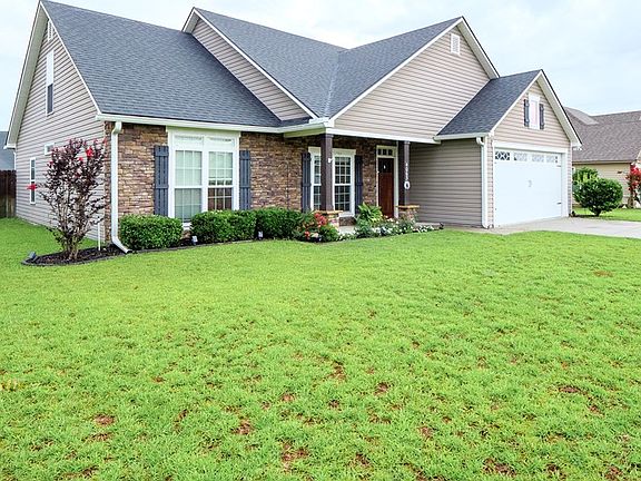 3rd image of 4063 McKenzie Ln