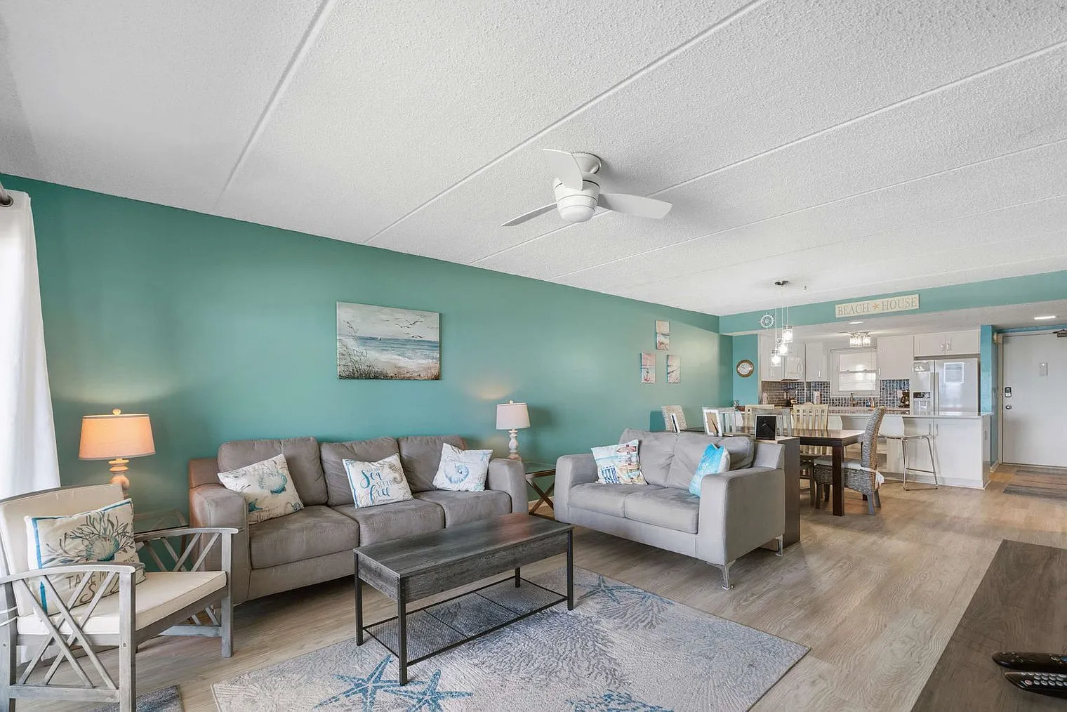2 bed, 2.0 bath, 1119 sqft, $6,047 — Photo 4