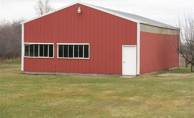 2nd image of 5583 Brooks Hwy