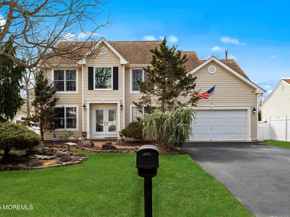 592 Shark Lane, Manahawkin, NJ 08050