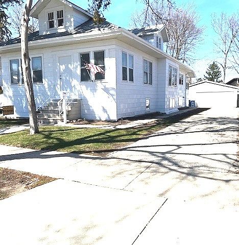 1st image of 1548 Campbell Ave