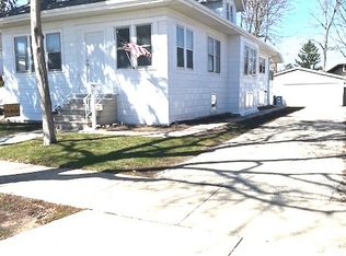 1548 Campbell Ave, Des Plaines, IL