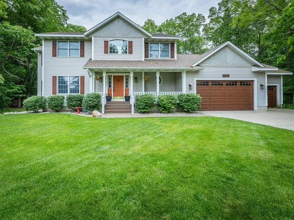 6526 Terravita Dr, Whitehall, MI 49461