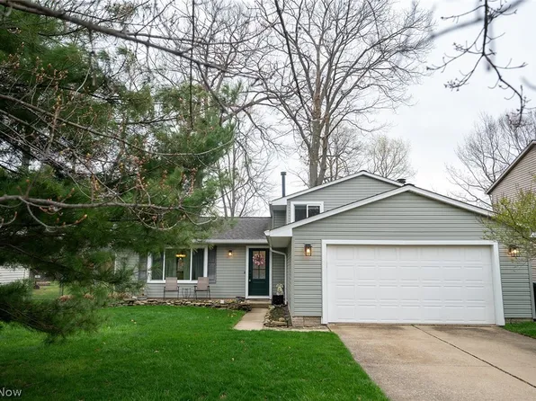 5799 Springwood Ct, Mentor On The Lake, OH 44060
