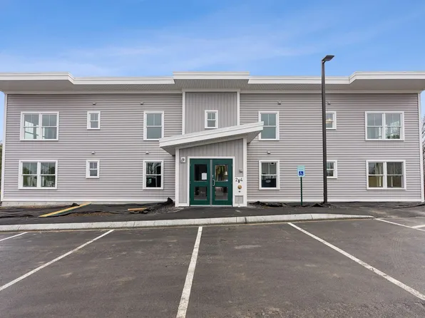 24 Three Pines Drive #102, Westbrook, ME 04092