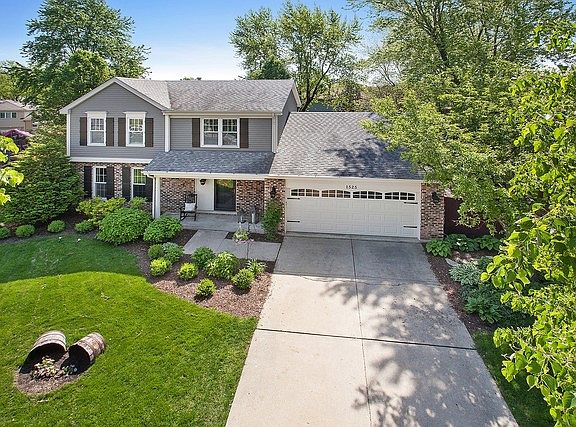2nd image of 1525 Baker Pl