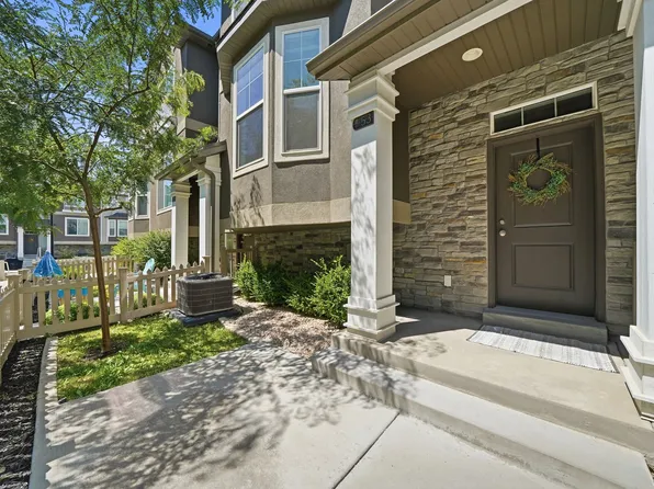 1414 S 800 W APT 5-3, Woods Cross, UT 84087