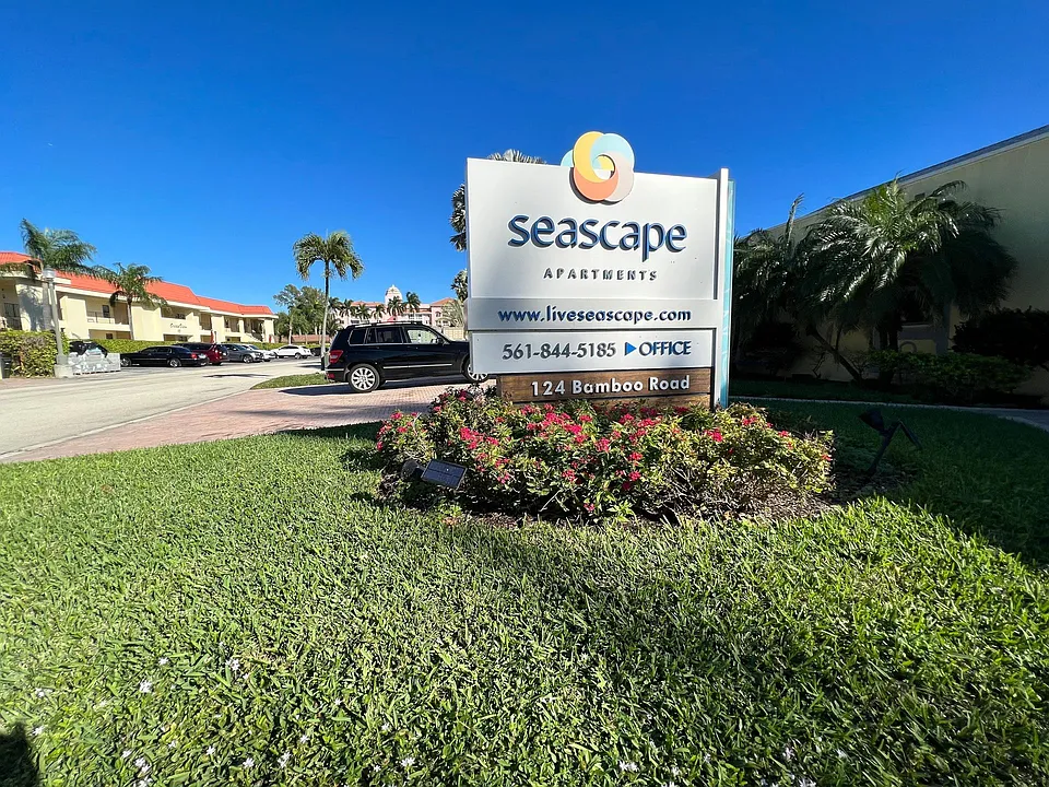 Seascape Apartments