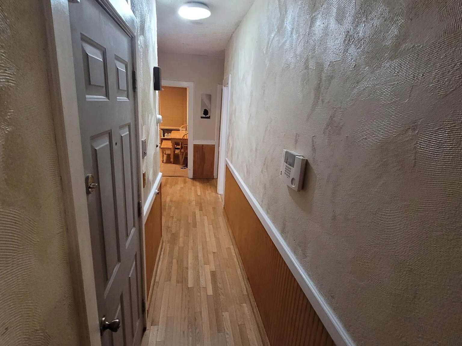 3 bed, 1.0 bath, $3,200 — Photo 2