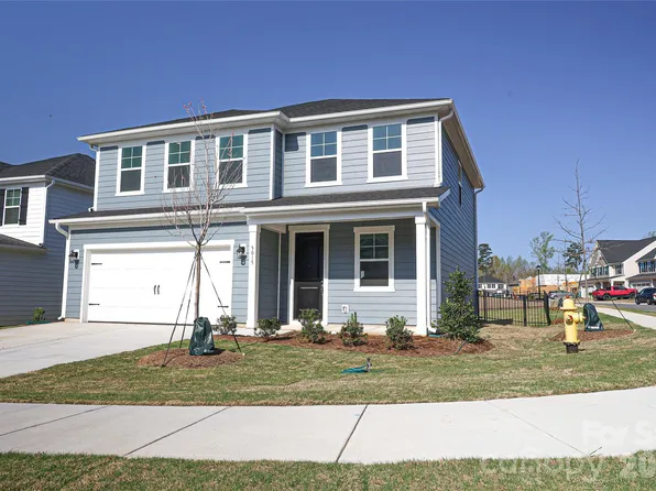 5015 Twin River Dr, Denver, NC 28037